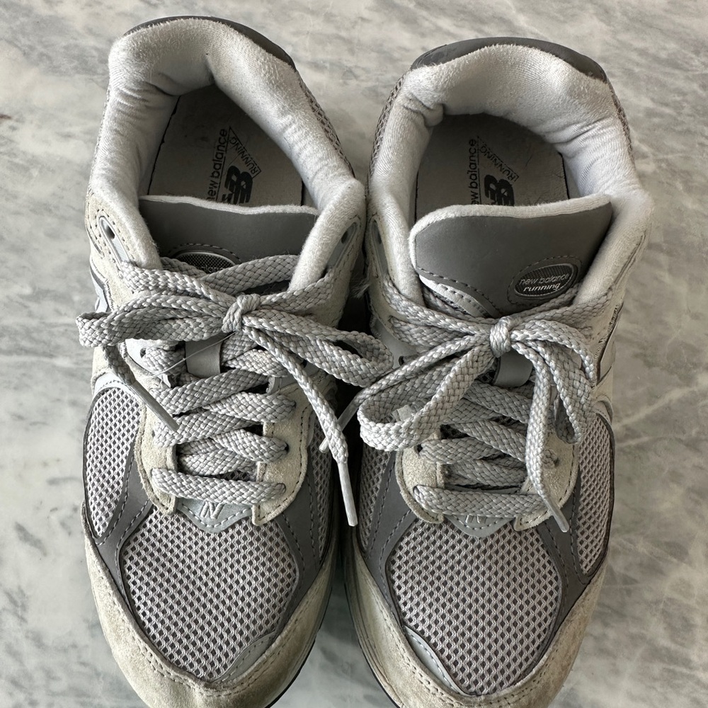 New Balance Light Gray Sneakers